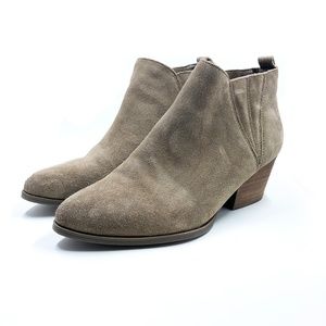 Crown Vintage Tan Suede Leather Ankle Boots